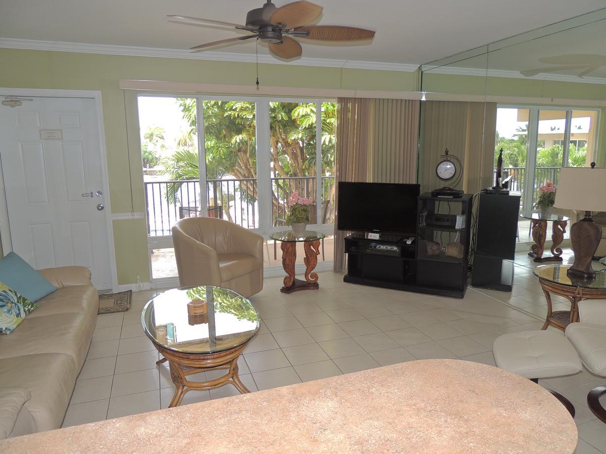 Aqua Mar Condos Pompano Beach Buitenkant foto