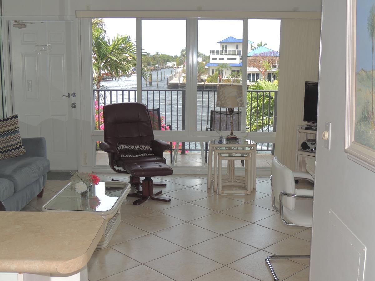 Aqua Mar Condos Pompano Beach Buitenkant foto