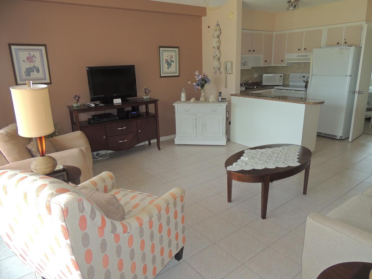 Aqua Mar Condos Pompano Beach Buitenkant foto