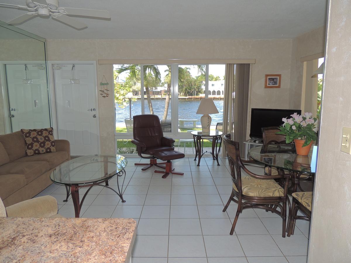 Aqua Mar Condos Pompano Beach Buitenkant foto