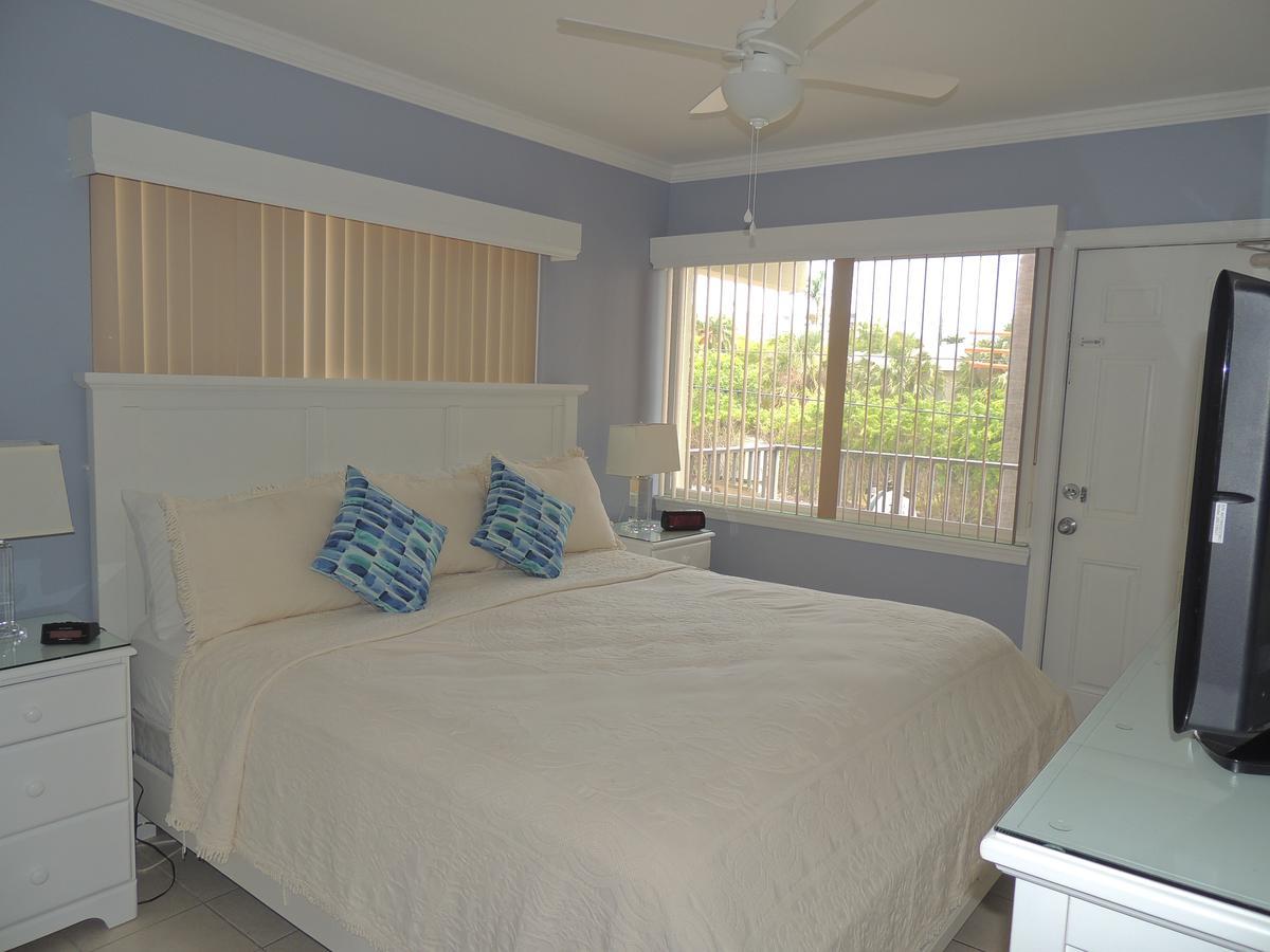 Aqua Mar Condos Pompano Beach Buitenkant foto
