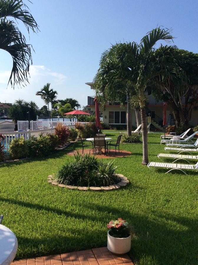 Aqua Mar Condos Pompano Beach Buitenkant foto