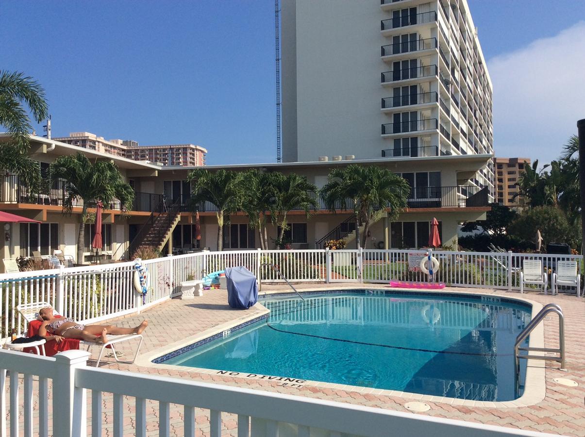 Aqua Mar Condos Pompano Beach Buitenkant foto